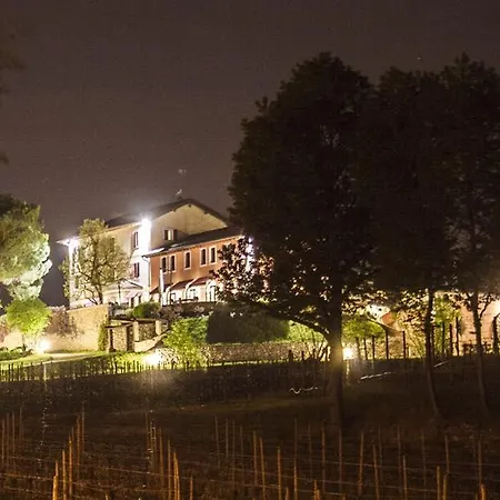 منزل ريفي Giusti Abazia